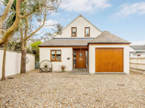 4 Bed in Bude BUDEG